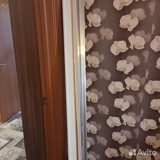 Карниз,гардина потолочная,закрытая.3 полозья