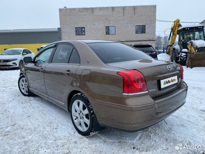 Toyota Avensis 2.0 AT, 2006, 235 000 км