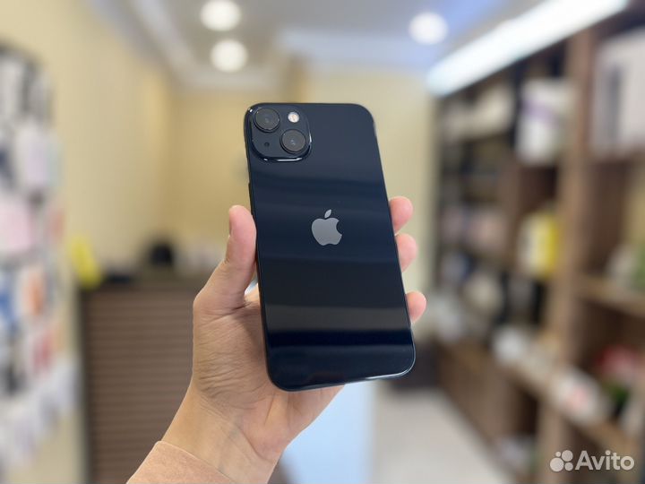 iPhone 13, 256 ГБ