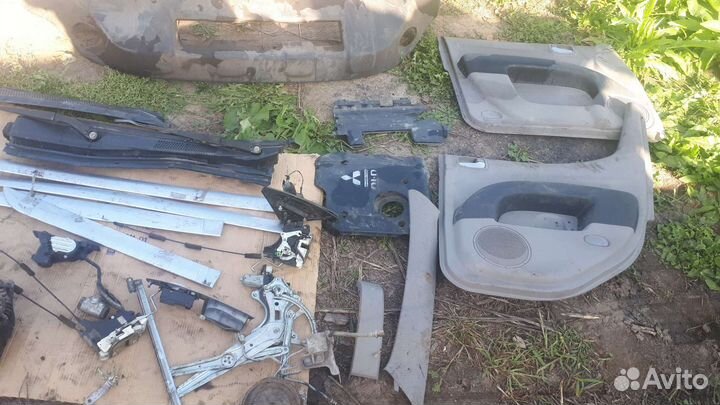 Mitsubishi L200 в разбор