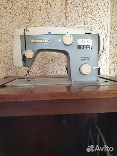 Швейная машина Veritas