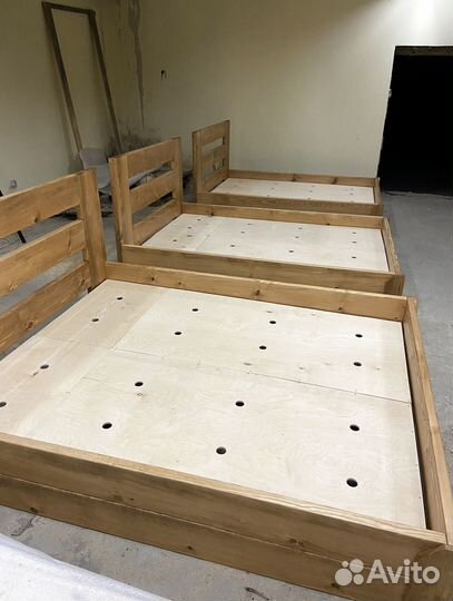 Мебель из массива дерева на заказ