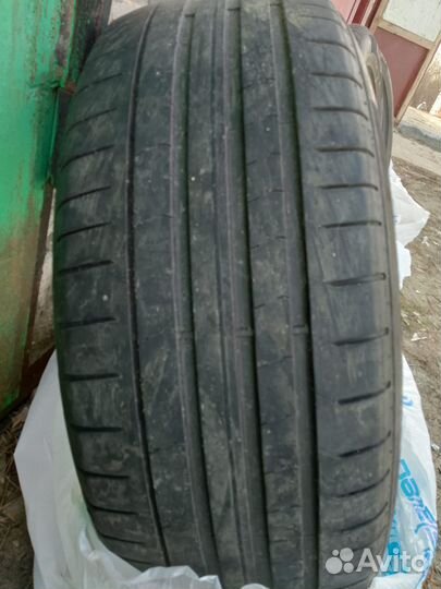 Pirelli PZero MGT 235/55 R18