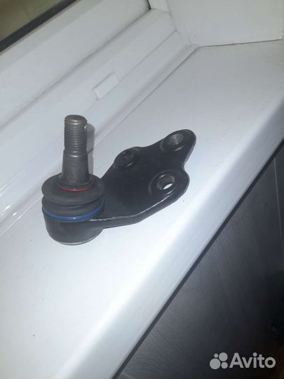 Шаровая левая и рычаг,Chery tiggo