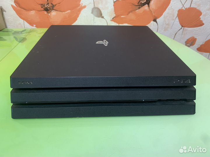 Sony playstation 4 pro 1tb