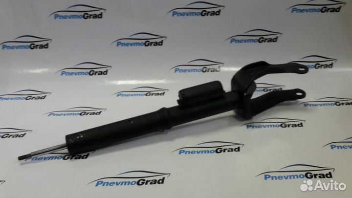 Амортизатор пневмо передний левый Mercedes W166 мl