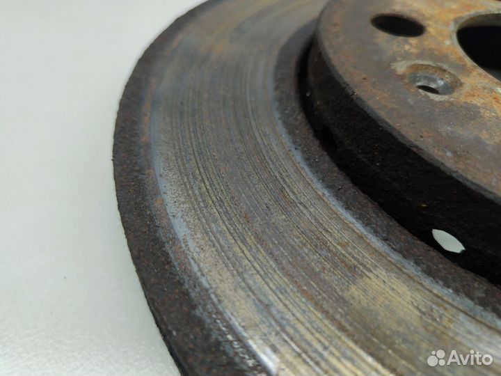 Диск тормозной передний Volkswagen Golf MK4