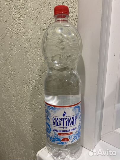 Вода родниковая, минеральная