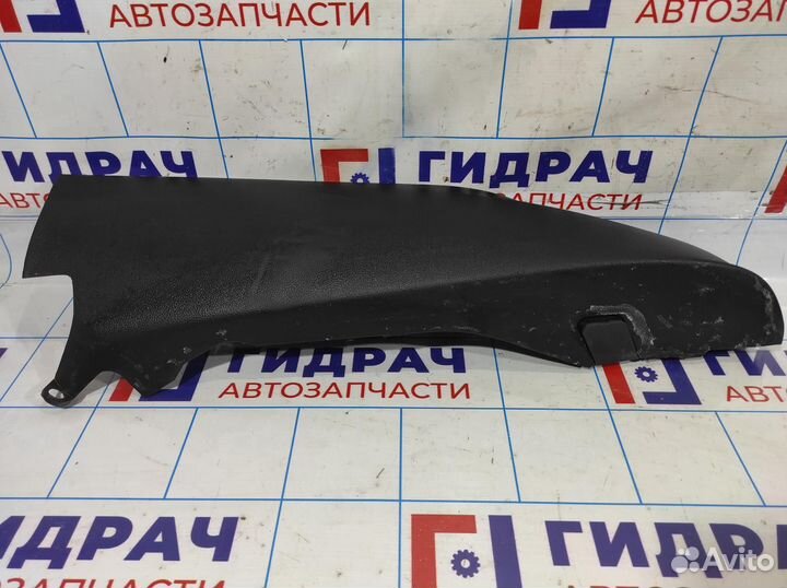 Обшивка стойки задней правой Volkswagen Jetta (A6)