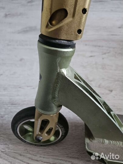 Трюковой самокат бу идеальное состояние