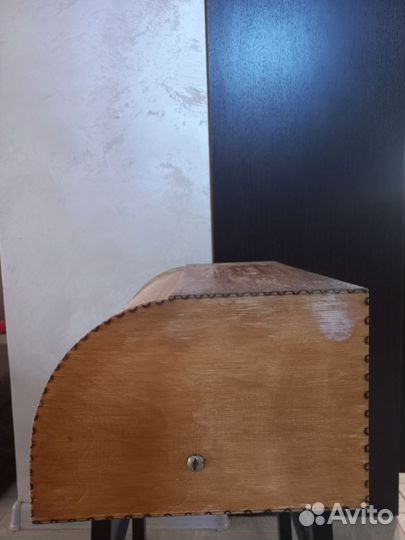 Хлебница деревянная