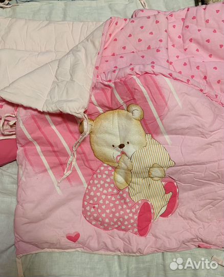 Бортики на детскую кроватку