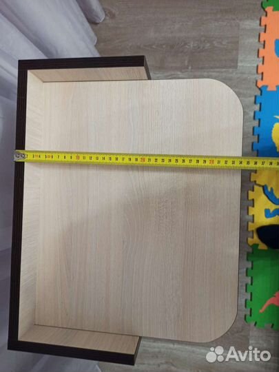 Тележка- этажерка на колесиках, новая