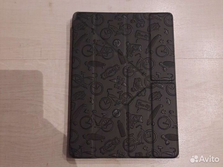 Чехол подставка для iPad 9.7