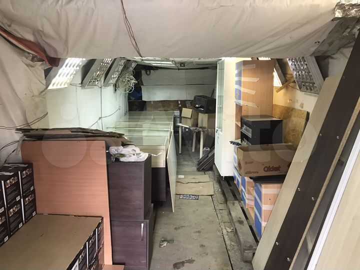 Гараж, > 30 м²