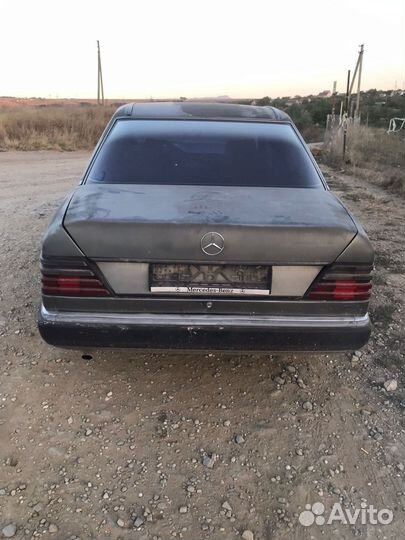 Mercedes 124 по детально