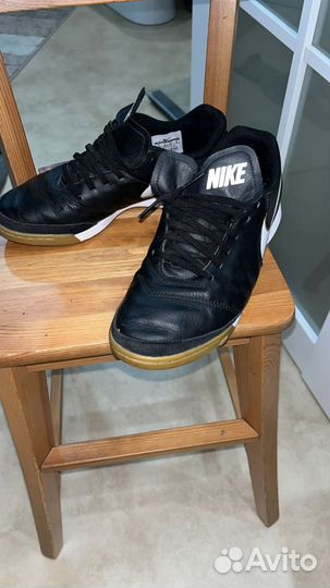 Бутсы футзалки