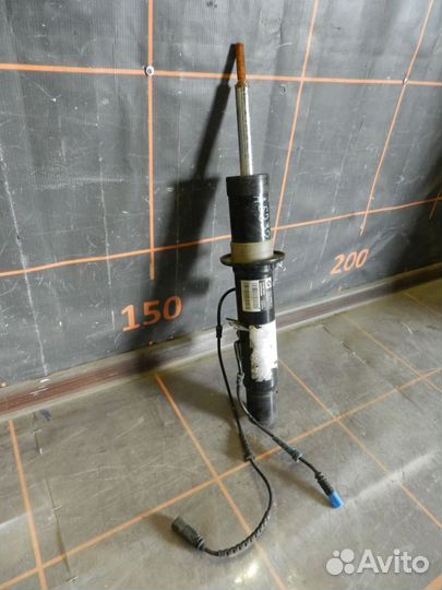 Амортизатор передний правый - BMW X6M F86