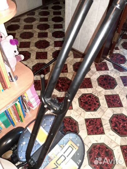 Детский велосипед с родительской ручкой