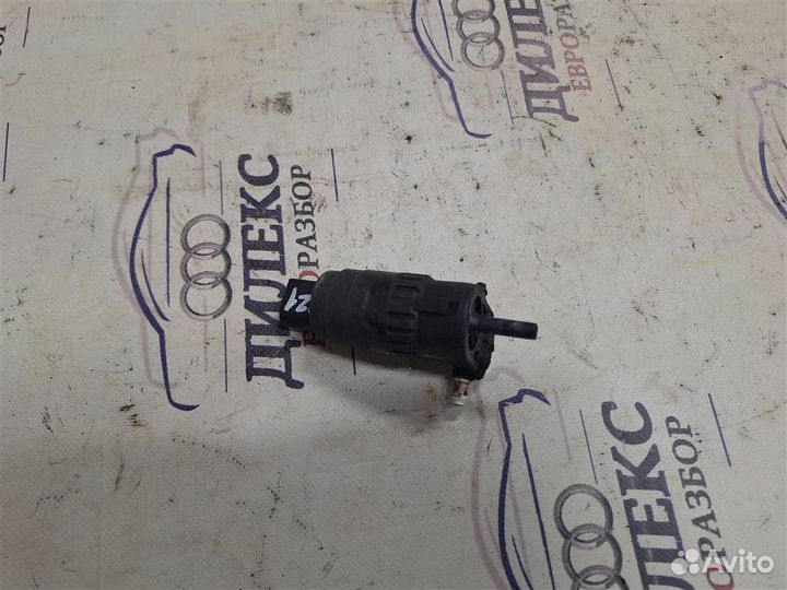 Насос омывателя Audi Q7 2005