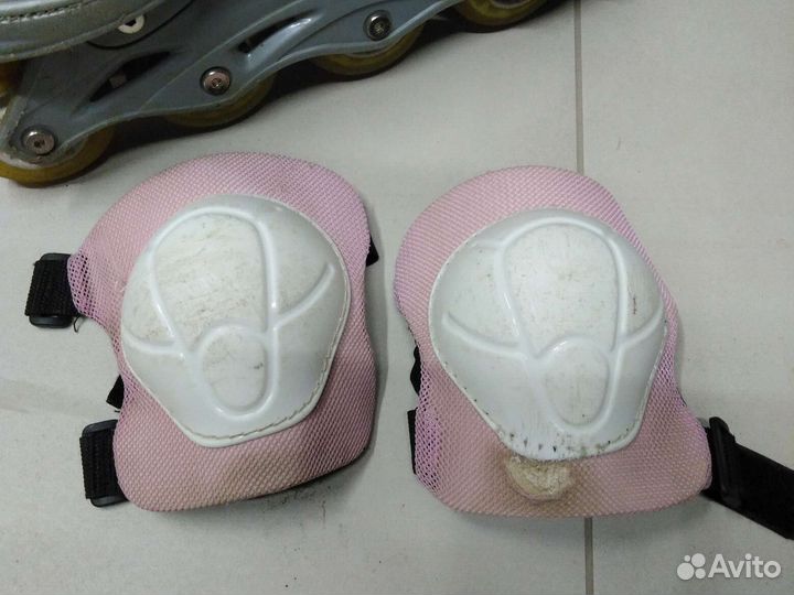 Роликовые коньки