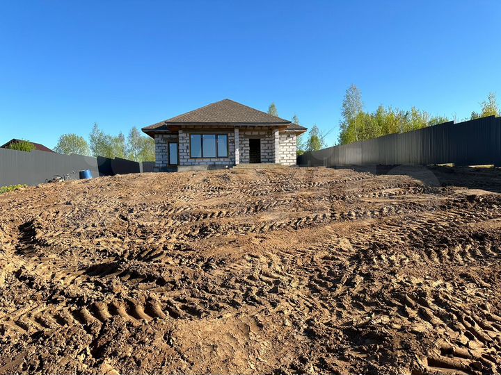 Дом 136 м² на участке 10 сот.