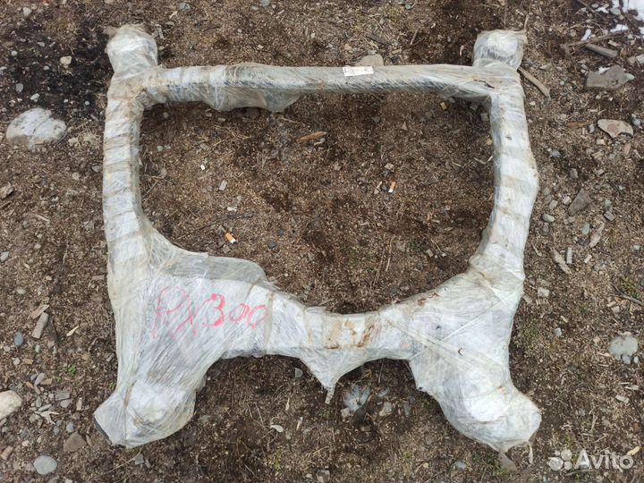 Подрамник lexus rx 300, camry Gracia