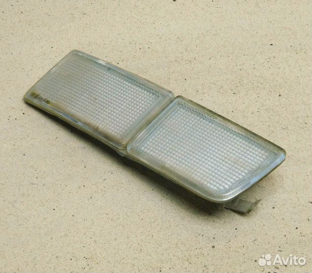 Катафот (отражатель) бампера правый VW Golf 3 depo