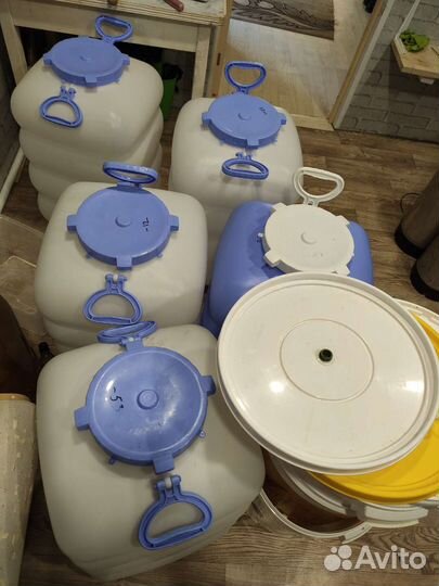 Ёмкости пищевые 100л. и 30л