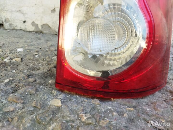 Стопарь правый задний лада ларгус б.у