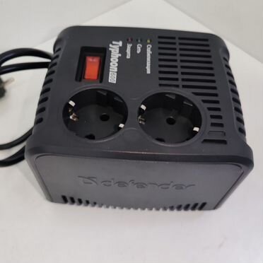 Стабилизаторы и ибп Defender AVR Typhoon 600 (99032)