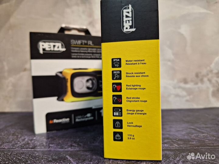 Налобный фонарь petzl Swift RL 1100lm