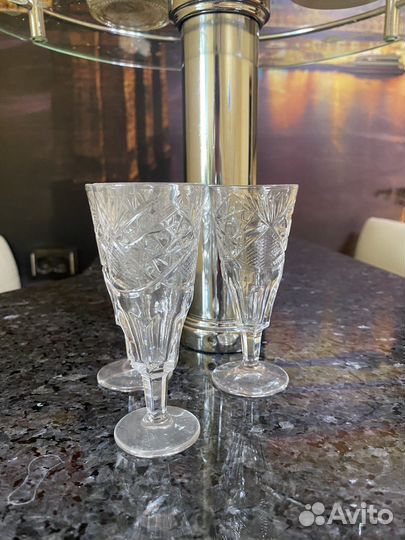 Фужеры рюмки чашки