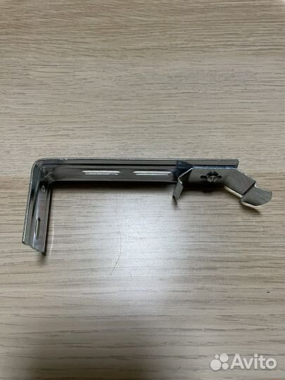 Крепления для вертикальных жалюзи