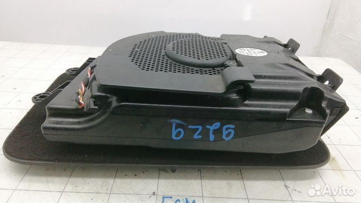 Сабвуфер BMW 7-Series