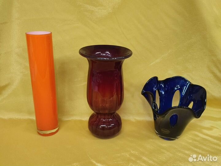 Ваза для цветов СССР из цветного стекла