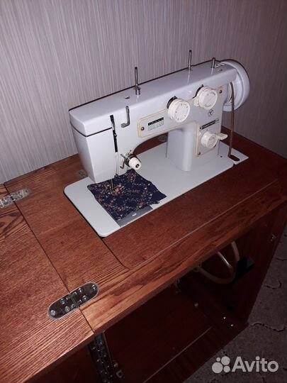 Продам швейную машинку Подольск