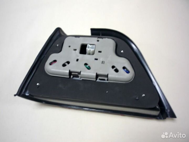 Фонарь задний правый Дэу Нексия N100 Н N 100 95-08