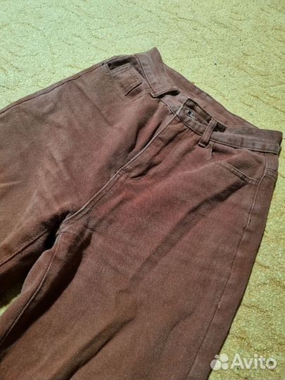 Коричневые широкие джинсы