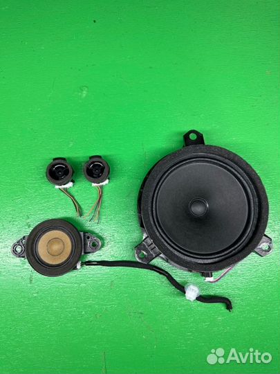 Динамик передний левый Toyota Yaris mxph10