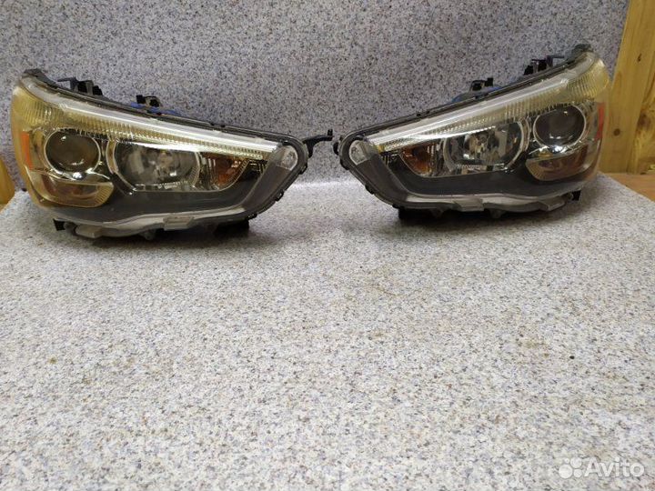 Фара Mitsubishi Asx