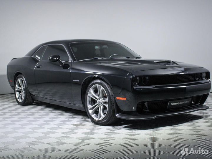 Dodge Challenger 5.7 AT, 2020, 70 119 км