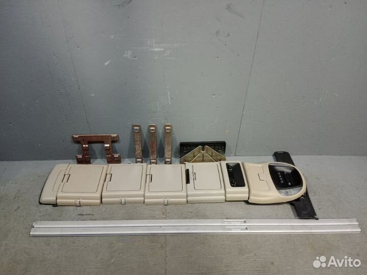 Консоль потолочная Chrysler Voyager 4