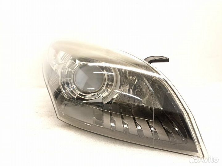 Фара передняя правая Renault Megane 3 2012