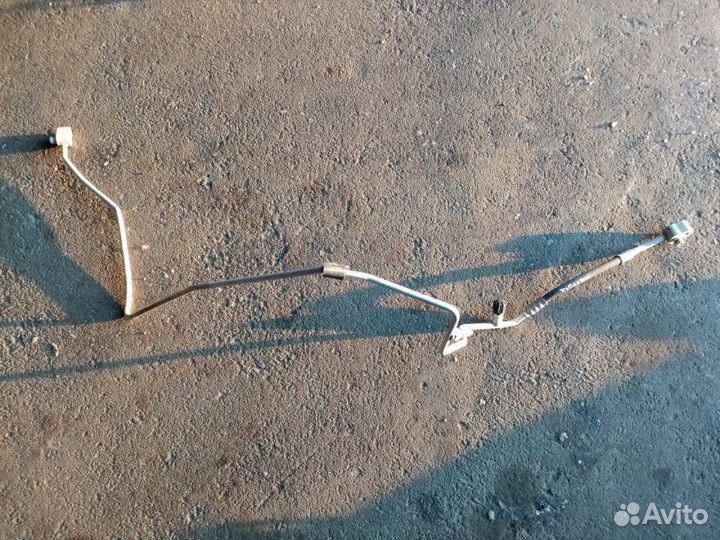 Трубка кондиционера Volkswagen Tiguan 1.4 2015