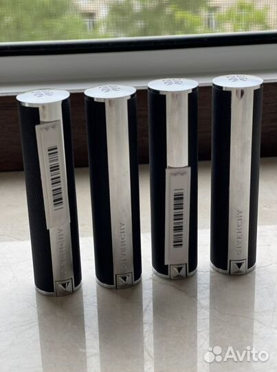 Жидкая помада для губ от givenchy