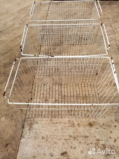 Корзины и полки холодильника