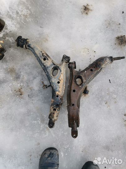 Рычаг нижний передний Honda CR-V 1. Хонда срв 1