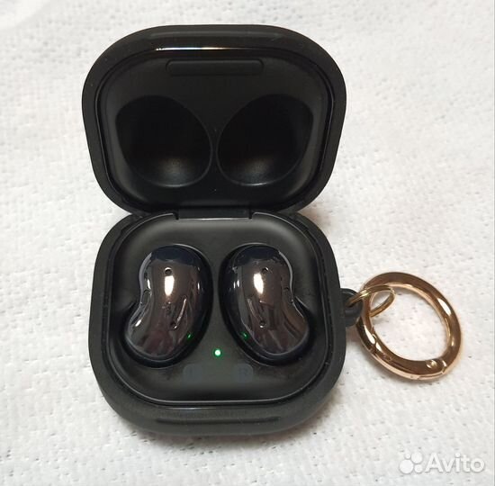 Силиконовый защитный чехол для Galaxy Buds Live