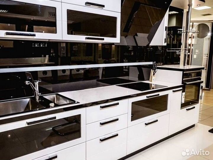 Кухонный гарнитур 